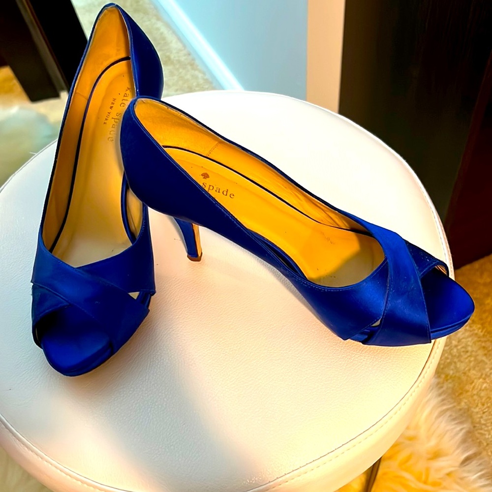 Kate Spade peel toe satin and leather heels - blue satin - size 7 - worn once!